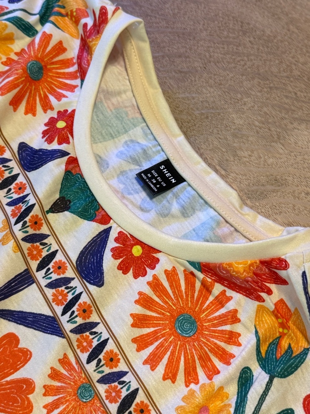 NWOT Boho Floral Short Sleeve Top - Multicolor SHEIN - Picture 2 of 4